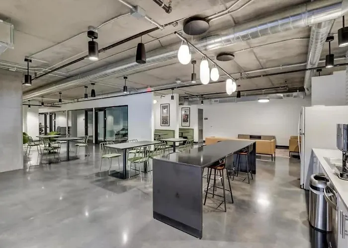 Boulevard 1br Sky-loft Amenities