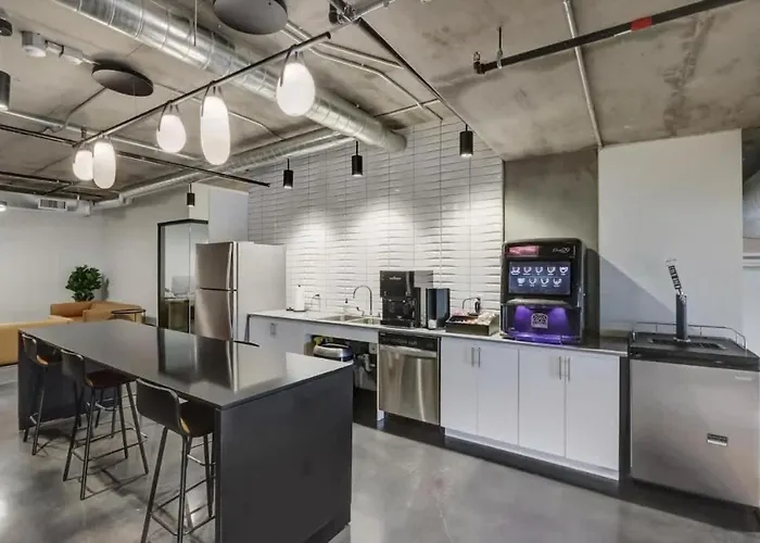 Boulevard 1br Sky-loft Amenities Apartamento