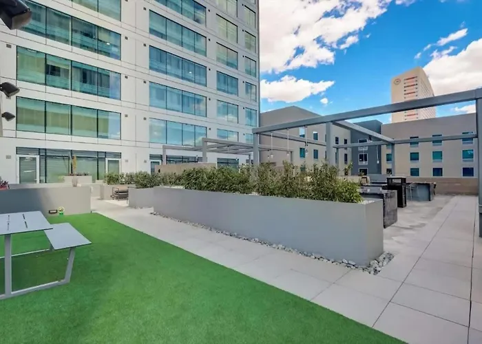 Boulevard 1br Sky-loft Amenities